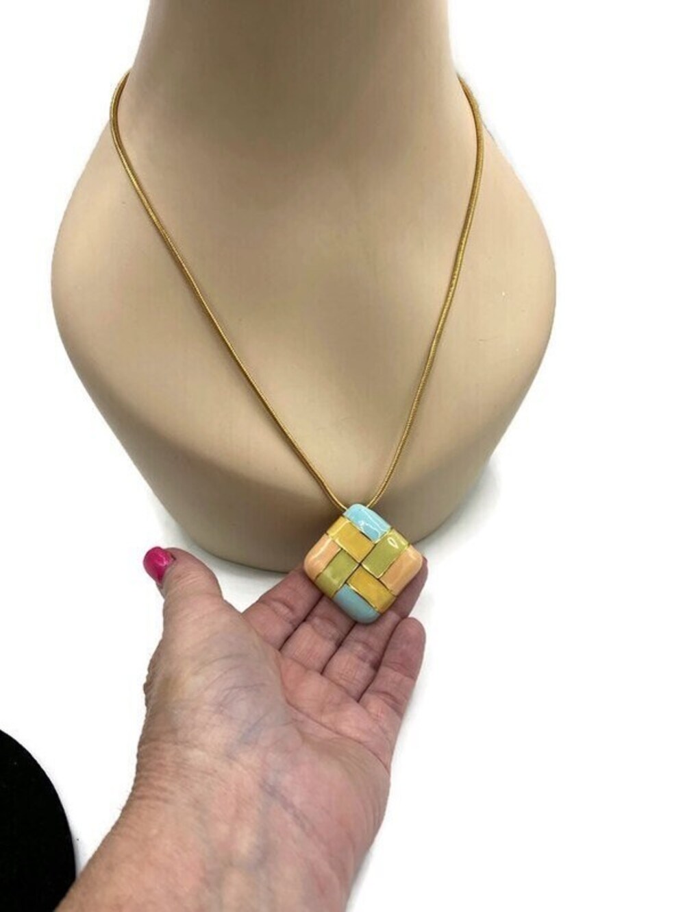 80s Pastel Enamel Color Block Pendant Cobra Chain Necklace NOS Z6